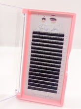 Load image into Gallery viewer, Matte Lash Trays - Bottom Lashes